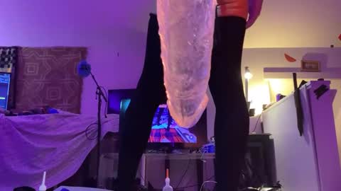 Snapshot of kinksmcgee chatting on 03.28.26 Nikki online show from 03.28.26