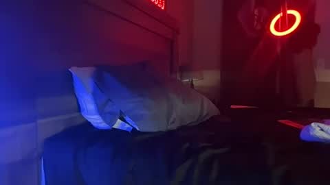 Snapshot of kinksss4all chatting on 11.10.25 KinkPLAY9 online show from 11.10.25