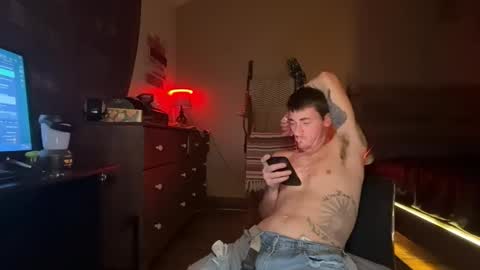 Snapshot of kinksss4all chatting on 11.12.25 KinkPLAY9 online show from 11.12.25