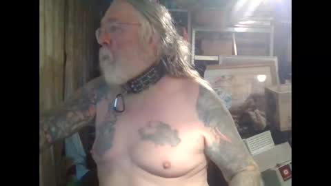 Snapshot of kinktattoos1369 chatting on 12.15.24 kinktattoos6969 online show from 12.15.24
