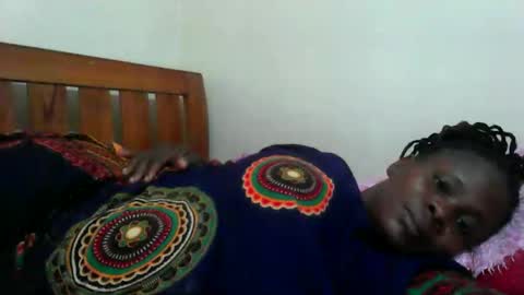 Snapshot of kinky_kaiya chatting on 03.01.25 kaiya online show from 03.01.25