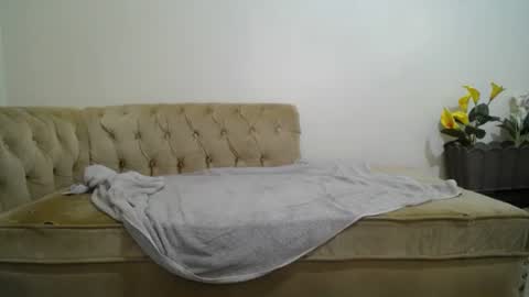 Snapshot of kinky_kaiya chatting on 09.30.25 kaiya online show from 09.30.25