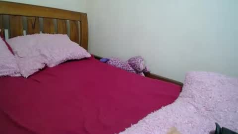 Snapshot of kinky_kaiya chatting on 10.24.25 kaiya online show from 10.24.25