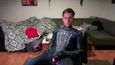 Snapshot of kinky_spidey chatting on 10.12.25 kinky_spidey online show from 10.12.25
