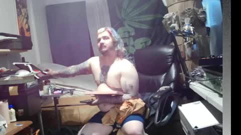 Kinky Cassie online show from 04.22.26