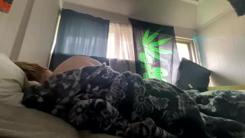 Kinky Cassie online show from 04.29.26