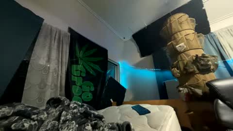 Kinky Cassie online show from 05.04.26