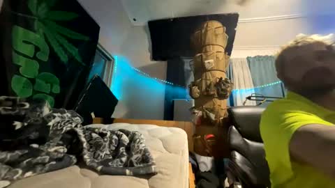 Kinky Cassie online show from 05.05.26