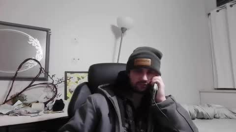 Snapshot of kinkycouple1789 chatting on 12.15.24 Maysie and Hunter online show from 12.15.24