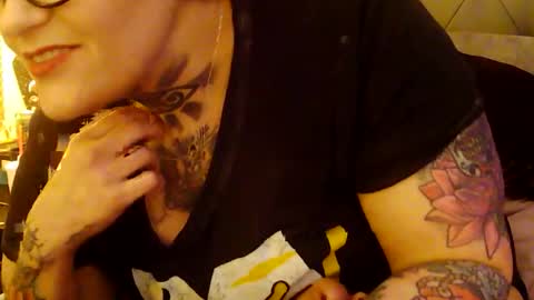 Snapshot of kinkypinkyplay2 chatting on 01.15.26 Kinky Pinky online show from 01.15.26