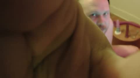 Snapshot of kinkysoup chatting on 02.19.25 kinkysoup online show from 02.19.25