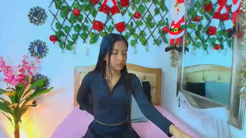 Isabella  online show from 12.05.25