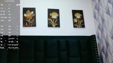 Snapshot of kinkywildmilf chatting on 10.24.25 kinkywildmilf online show from 10.24.25