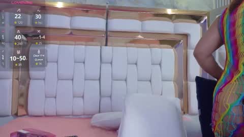 Snapshot of kinkywildmilf chatting on 11.23.25 kinkywildmilf online show from 11.23.25