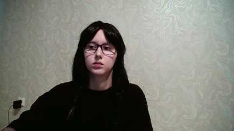 Snapshot of kinkyxgrey chatting on 09.10.25 KinkyxGrey online show from 09.10.25