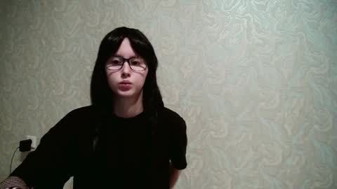 Snapshot of kinkyxgrey chatting on 09.11.25 KinkyxGrey online show from 09.11.25