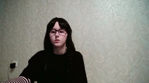 Snapshot of kinkyxgrey chatting on 09.21.25 KinkyxGrey online show from 09.21.25