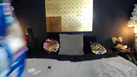 kinkyy_mom online show from 10.31.25