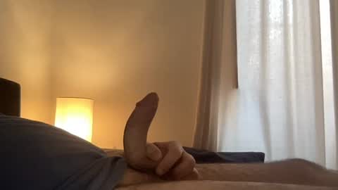 Snapshot of kinkyzaddy22 chatting on 06.19.26 kinkyzaddy22 online show from 06.19.26
