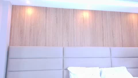 KiO online show from 11.05.25