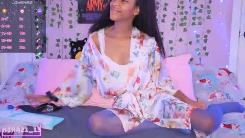 Snapshot of kira21_13 chatting on 12.23.25 Kira21 13 online show from 12.23.25