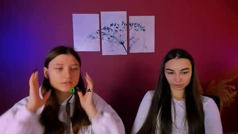 kira_light__ online show from 10.27.25