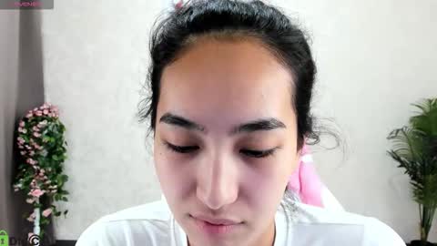 Aura online show from 10.30.25