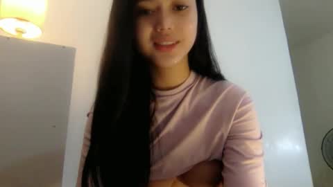 KIRA online show from 04.24.26