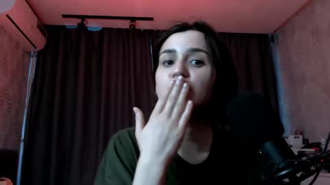 Kira  follow me  online show from 05.15.26