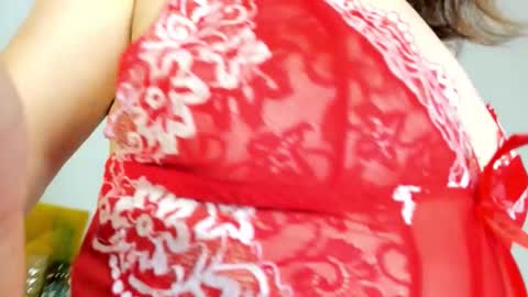 Snapshot of kiraadamss chatting on 09.23.25 kiraadamss online show from 09.23.25