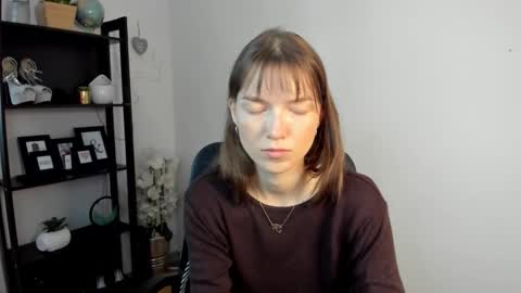 KIRA online show from 05.27.26