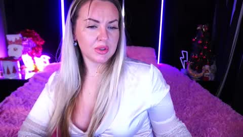 Kira online show from 01.06.25