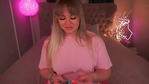 Kira online show from 03.03.25