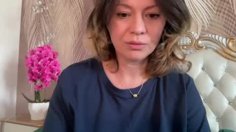 KiraDivine online show from 05.07.26