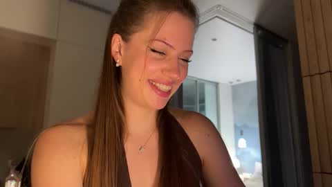 Kira online show from 03.12.26