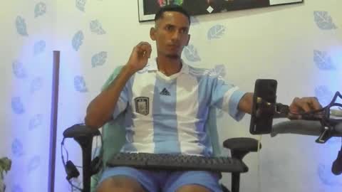 kiran_01 online show from 10.27.25