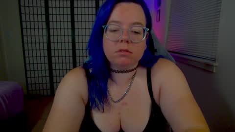 Snapshot of kiraspitqueen chatting on 08.03.26 KiraSpitQueen online show from 08.03.26