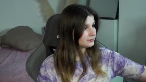 Snapshot of kirazephyr chatting on 11.29.25 Kira online show from 11.29.25