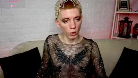    online show from 01.03.25