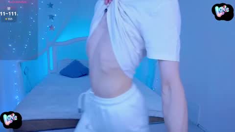 Snapshot of kireev_ chatting on 05.02.26 online show from 05.02.26