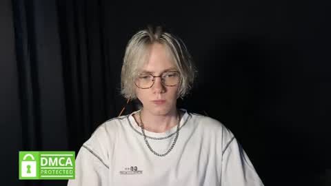 Snapshot of kirill_20_cm chatting on 06.11.26 Kirill and Andrey online show from 06.11.26