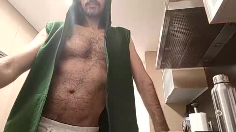 Snapshot of kirliannn chatting on 02.25.25 kirlian online show from 02.25.25