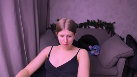 Kira online show from 01.03.25