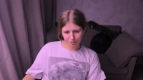 Kira online show from 01.05.25