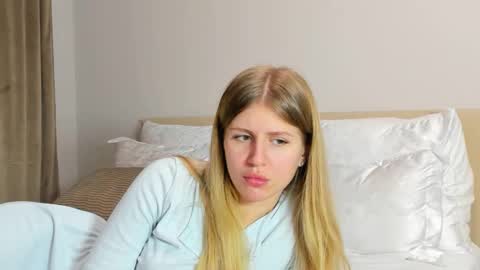 Kira online show from 12.20.25