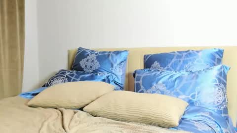 Kira online show from 02.14.26