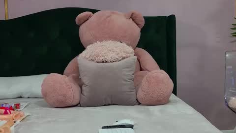 Kirra online show from 02.17.26