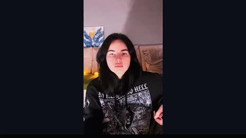 Snapshot of kirunya chatting on 10.23.25 Kira online show from 10.23.25