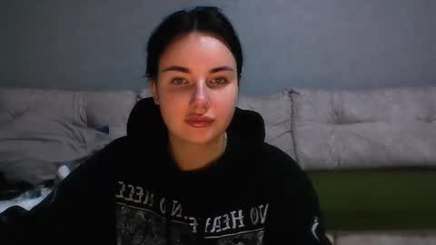 Snapshot of kirunya chatting on 10.31.25 Kira online show from 10.31.25