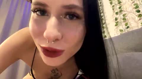 Snapshot of kisa_lisa_ chatting on 11.01.25 Kisa Lisa  online show from 11.01.25